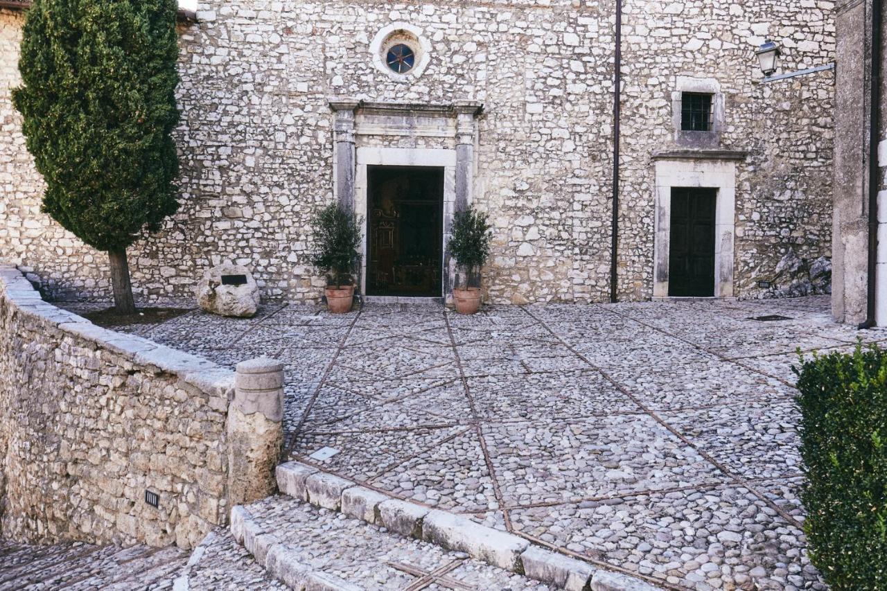 Albergo Diffuso Crispolti Labro Exterior photo